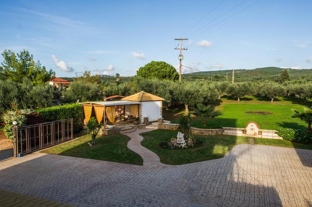 Cozy Flats In An Olive Grove By The Sandy Beach Kanalos Экстерьер фото