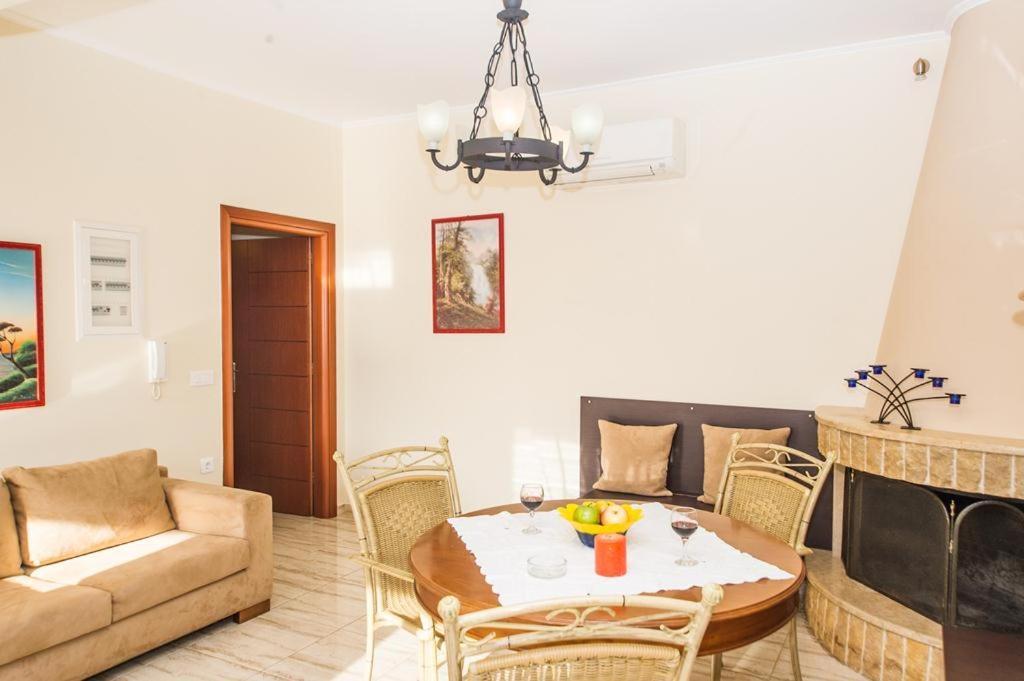 Cozy Flats In An Olive Grove By The Sandy Beach Kanalos Экстерьер фото